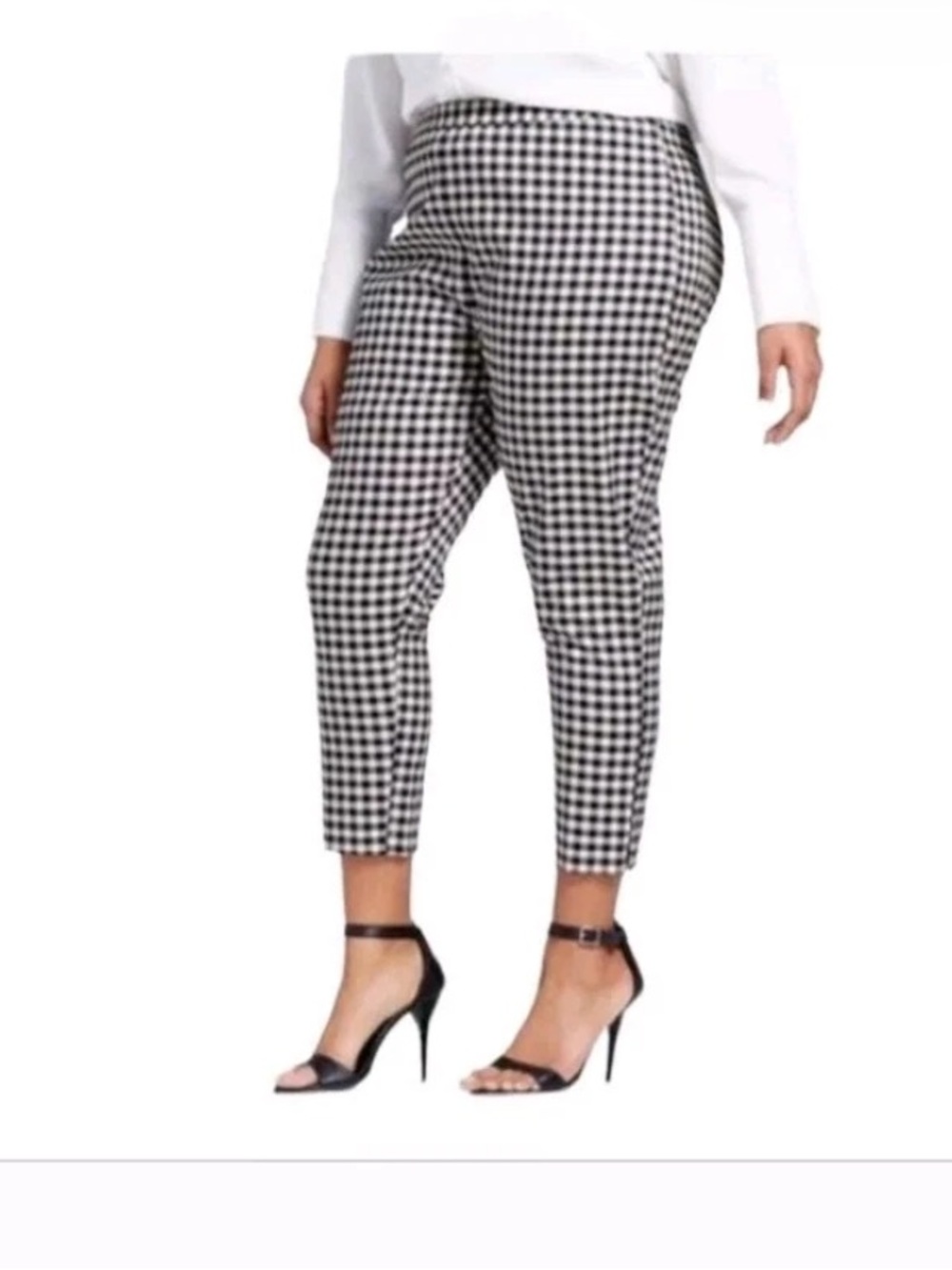 Victoria Beckham Black and White Gingham Cropped Ankle Pants